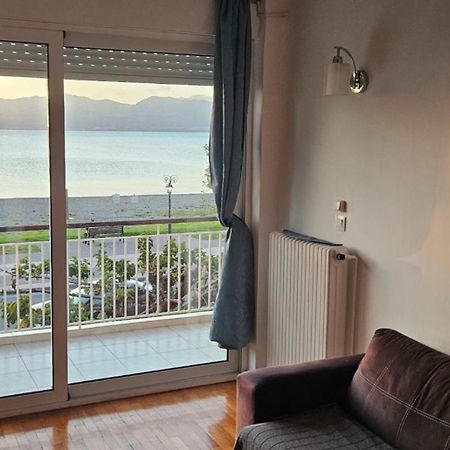 Nafpaktos Beach House Sea View Apartment First Floor Exterior foto