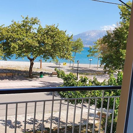 Nafpaktos Beach House Sea View Apartment First Floor Exterior foto