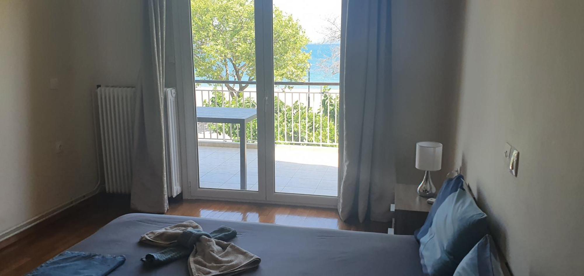 Nafpaktos Beach House Sea View Apartment First Floor Exterior foto