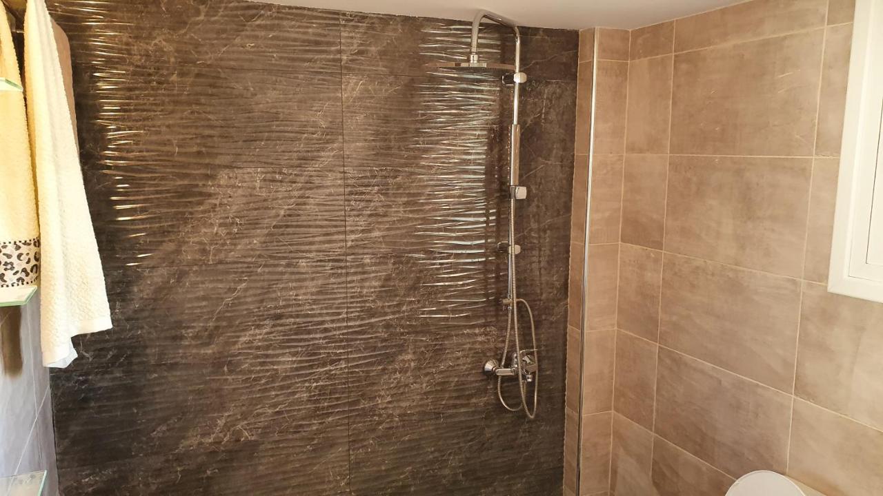 Nafpaktos Beach House Sea View Apartment First Floor Exterior foto